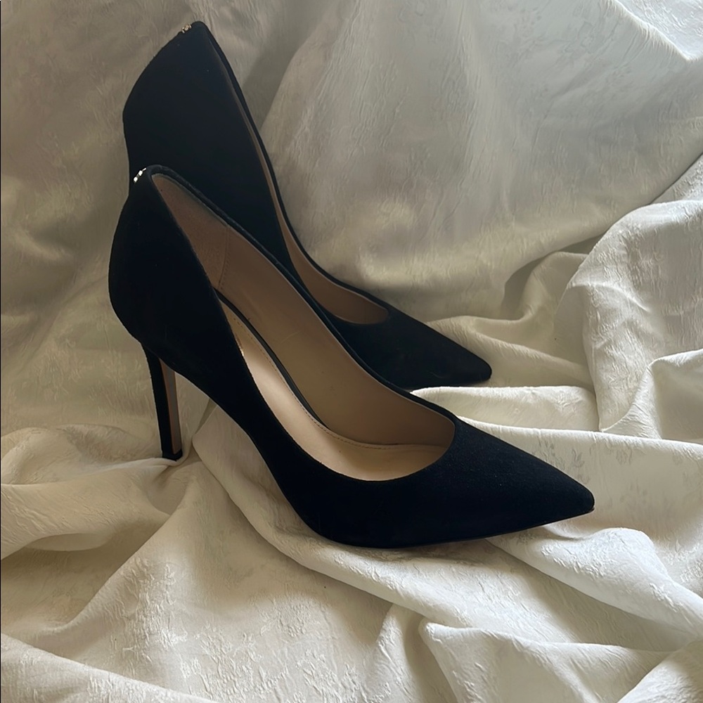 Sam Edelman Hazel Black Suede High Heels with Pointed Toe